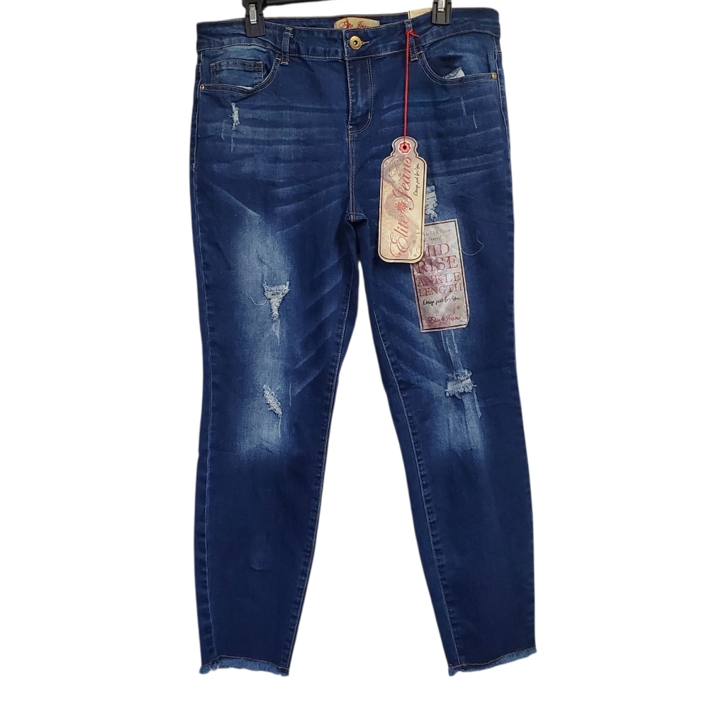 NWT Elite Jeans Women's Blue Distressed Jeans Size 13/14